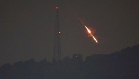 L’Iran attacca Israele con 300 droni e missili: sarà guerra aperta?