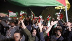 Israele attacca l’Iran, presi di mira siti nucleari. Lufthansa blocca i voli