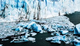 La rotazione terrestre rallenta a causa dello scioglimento dei ghiacci, potremmo perdere un secondo