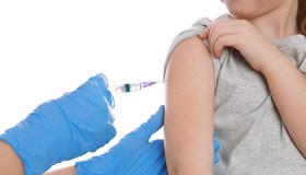 Morbillo, i sintomi: come si manifesta e come si previene