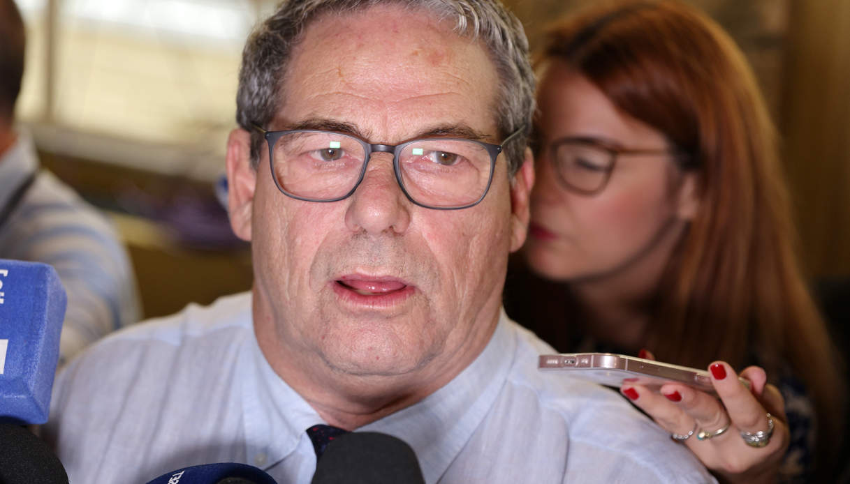 Gianfranco Miccichè indagato per peculato e truffa: divieto di dimora a Cefalù