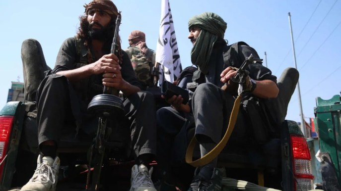 I talebani per la Russia non sono più terroristi: perché sono stati rimossi dalla black list