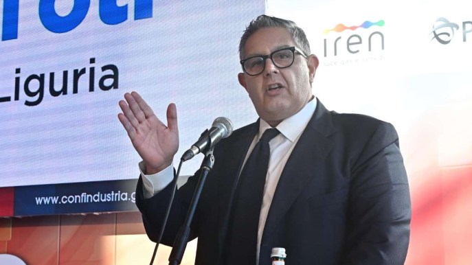 Inchiesta Liguria, Toti: “Dimostrerò la mia correttezza”. L’interrogatorio di Spinelli