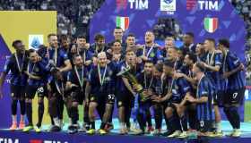 L’Inter festeggia lo scudetto senza Zhang, scadenza di Oaktree sempre più vicina: gli scenari