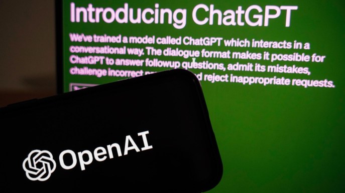 OpenAI e Microsoft citate in giudizio da 8 giornali: hanno violato il copyright con ChatGPT