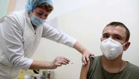 AstraZeneca ritira il vaccino Covid-19 in tutto il mondo per un surplus di offerta