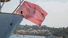 Il Christina O celebra la capsule Valentino Escape con Mytheresa