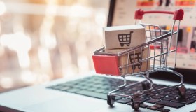 E-commerce in Italia, raggiunti i 133 miliardi di euro di valore: è pari al 7% del Pil nazionale
