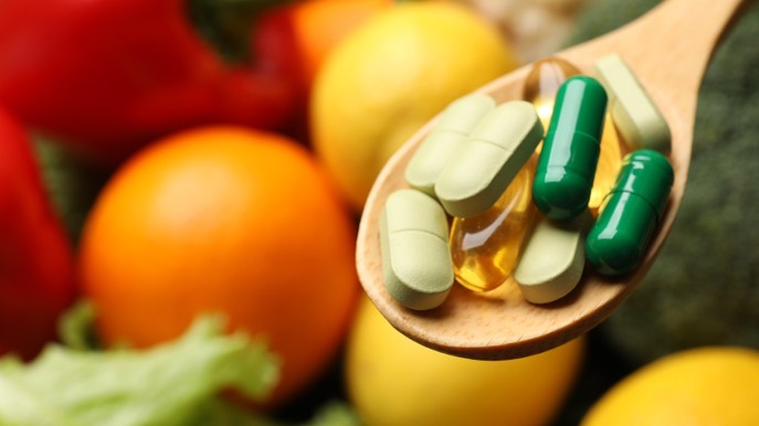 Colesterolo LDL, quando e come assumere integratori e farmaci per ridurlo
