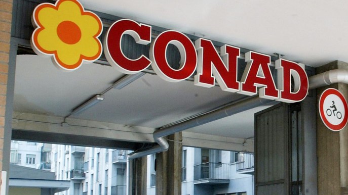 Conad richiama il Grana Padano DOP grattugiato per presenza di micro plastiche: i lotti interessati