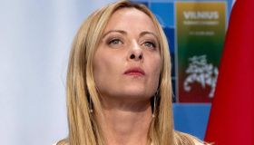 Meloni alza la spesa militare e taglia fondi a Sud e asili