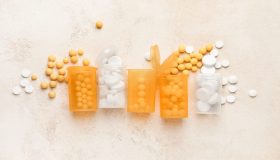 Come trattare i farmaci scaduti: le regole per lo smaltimento e la raccolta