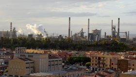 Perquisizioni all’ex Ilva di Taranto, dati falsati sulle quote per le emissioni di CO2