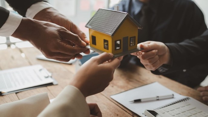 Imposta di registro o Iva, quali tasse si devono versare per l’acquisto di una casa