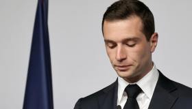 Elezioni Francia 2024, vince la sinistra, Le Pen terza: i risultati definitivi