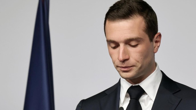 Elezioni Francia 2024, vince la sinistra, Le Pen terza: i risultati definitivi