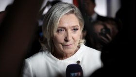 Marine Le Pen indagata per finanziamenti illeciti alla campagna delle elezioni in Francia