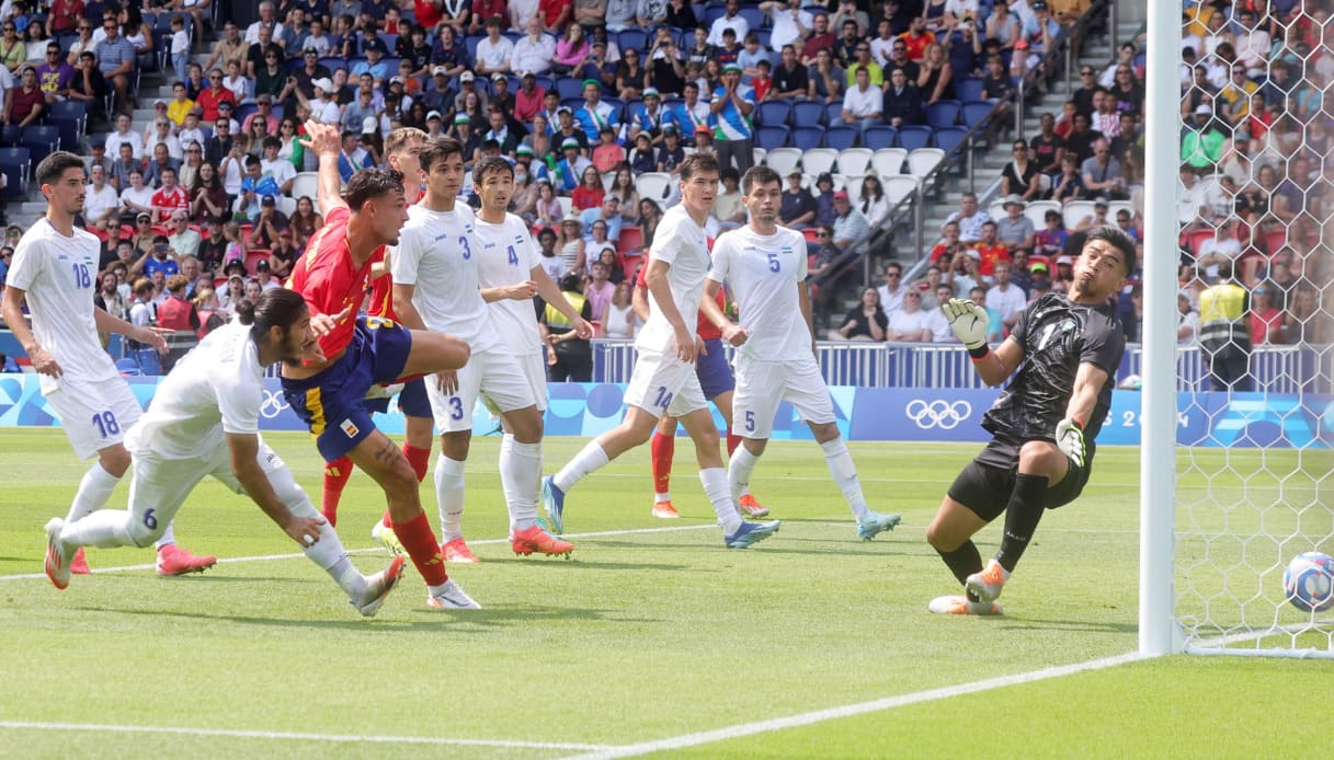 Olimpiadi Parigi 2024, chi sono i calciatori più pagati: dall’ex interista Hakimi al viola Beltran