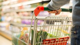 Richiamati dal mercato spinaci freschi per la presenza di mandragora: i lotti e i rischi