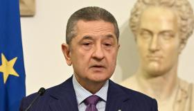 Truffa economica con deepfake prende di mira il governatore di Bankitalia: l’allarme dell’Istituto