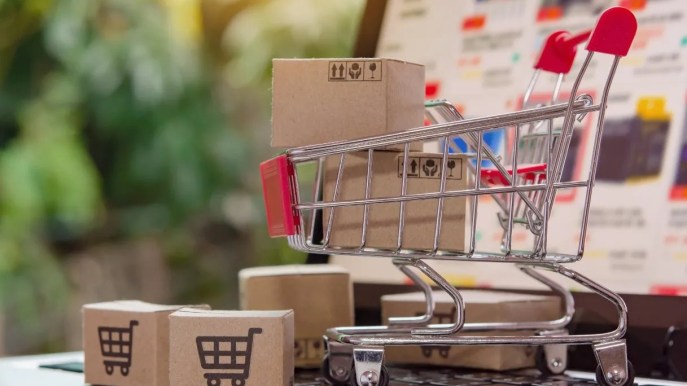 Vendite al dettaglio in aumento, ma cala il commercio online e quello fuori dai negozi