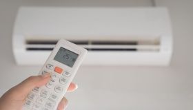 Aria condizionata in ufficio, regole Inail 2024: cosa dice la legge sui condizionatori