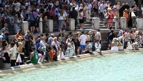 Ferragosto, attese 15 milioni di persone e un fatturato di oltre 3,7 miliardi di euro: i dati