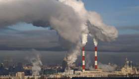 Aumenta il costo del gas del 5% dopo gli attacchi nella regione di Kursk in Russia