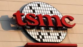Microchip, da Taiwan Tsmc apre uno stabilimento a Dresda (Germania): sovvenzioni da 5 miliardi di euro