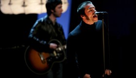 Oasis, la grande reunion nel 2025: caos totale per i biglietti, Codacons chiede annullamento delle vendite