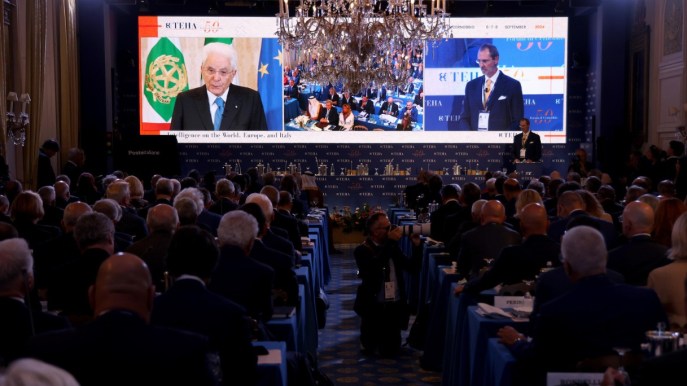 Forum Ambrosetti, intelligenza artificiale e piccole imprese: Pil italiano in aumento