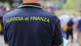 Maxi sequestro Guardia di Finanza, ritirati migliaia di prodotti contraffatti o irregolari