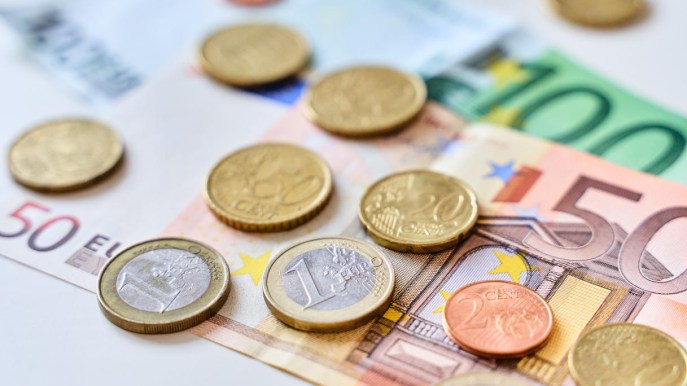 Aumento pensioni a ottobre 2024: a chi spetta e di quanto cresce l’assegno