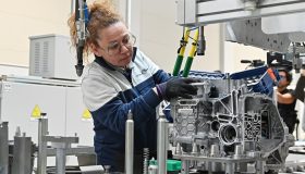 Stop alle auto a benzina e diesel nel 2035: 70mila posti di lavoro a rischio in Italia