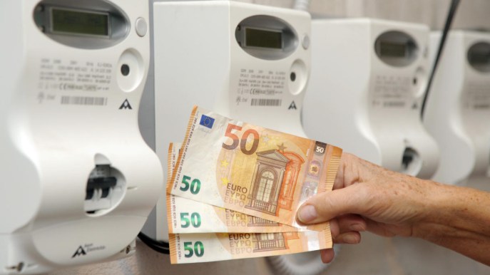 Bolletta eccessiva, spetta al gestore dimostrare che il contatore funziona: la sentenza