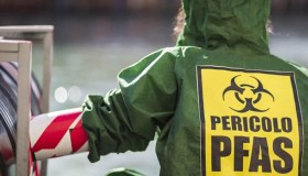 Pfas, la Commissione europea introduce nuove regole contro le sostanze chimiche pericolose