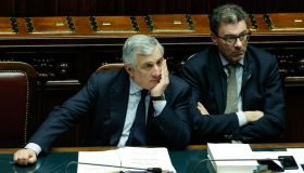 Tassa sugli extraprofitti delle banche, Forza Italia frena ma il tema arriva in Ue