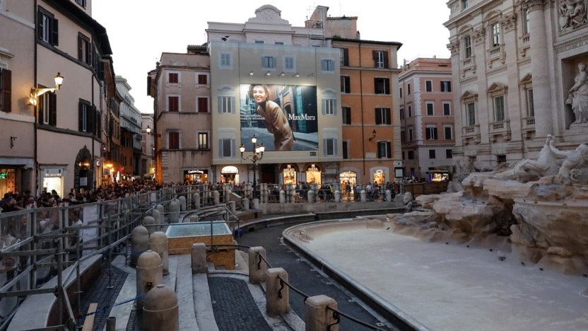 Restauro Fontana di Trevi, una piscina per le monetine in attesa dell’ingresso con biglietto