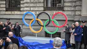 Olimpiadi Milano-Cortina, prezzi biglietti da 30 a 3mila euro: come iscriversi al sorteggio