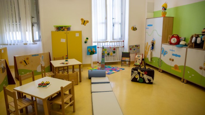 Asili nido in crisi, il governo Meloni non riesce a garantire 1 posto ogni 3 bambini