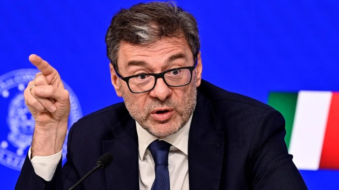 Giorgetti e Georgieva scontro su debito pubblico al 142,3%, cala tensione ma le cifre restano
