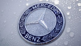 Crolla l’utile di Mercedes-Benz a 1,7 miliardi nel terzo trimestre, pesano concorrenza e Cina