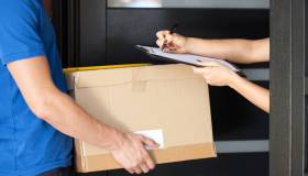 Amazon sfida Temu con l’e-commerce ultra economico per superare la crisi