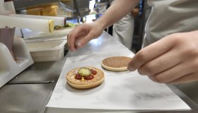 McDonald’s crolla a Wall Street dopo il caso Escherichia Coli nei panini