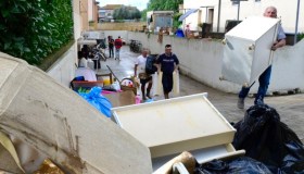 Alluvione in Emilia, Hera avvia raccolta straordinaria dei rifiuti e chiarisce sull’acqua potabile