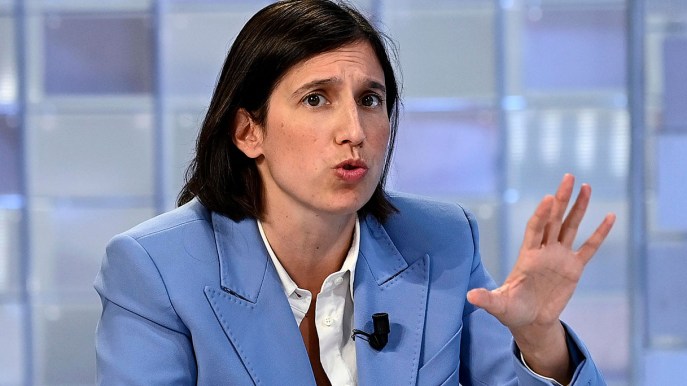 Post Meloni tra centrodestra moderato e asse tra Schlein e Conte, ma i sondaggi premiano FdI