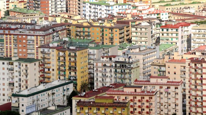 Mutui troppo costosi e inflazione, comprare casa è impossibile per 2 italiani su 3