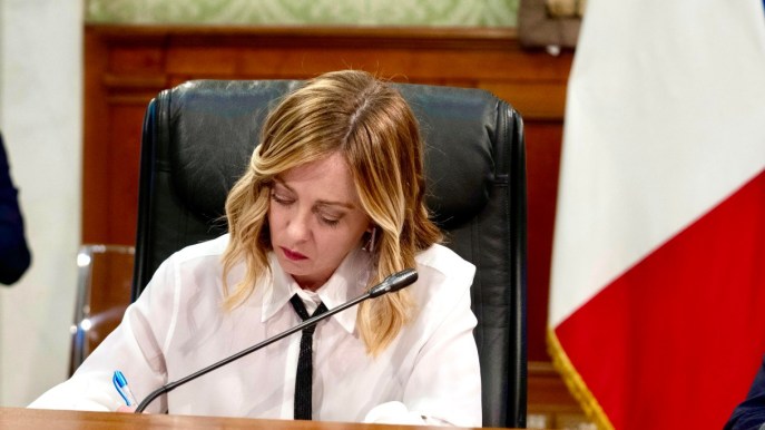 Riforma aliquote Irpef, aumentano le tasse “per errore”. Ma il Mef nega