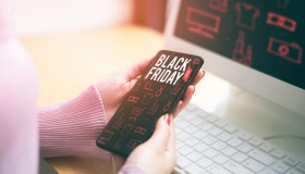 Black Friday, emesse oltre 1 milione di tonnellate di CO2 durante la settimana degli sconti