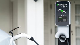 Bonus colonnine, domande entro il 22 novembre per l’incentivo che copre l’80% delle spese